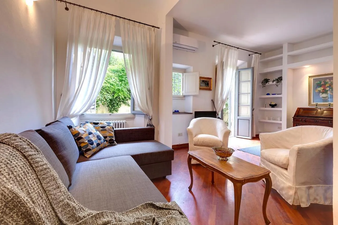 Geordie Apartment By Mamo Florence